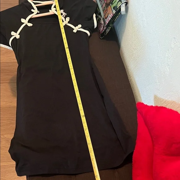 # 0692+ SHEIN Black Mini Dress with White Trim & WHT logo - Picture 4 of 5